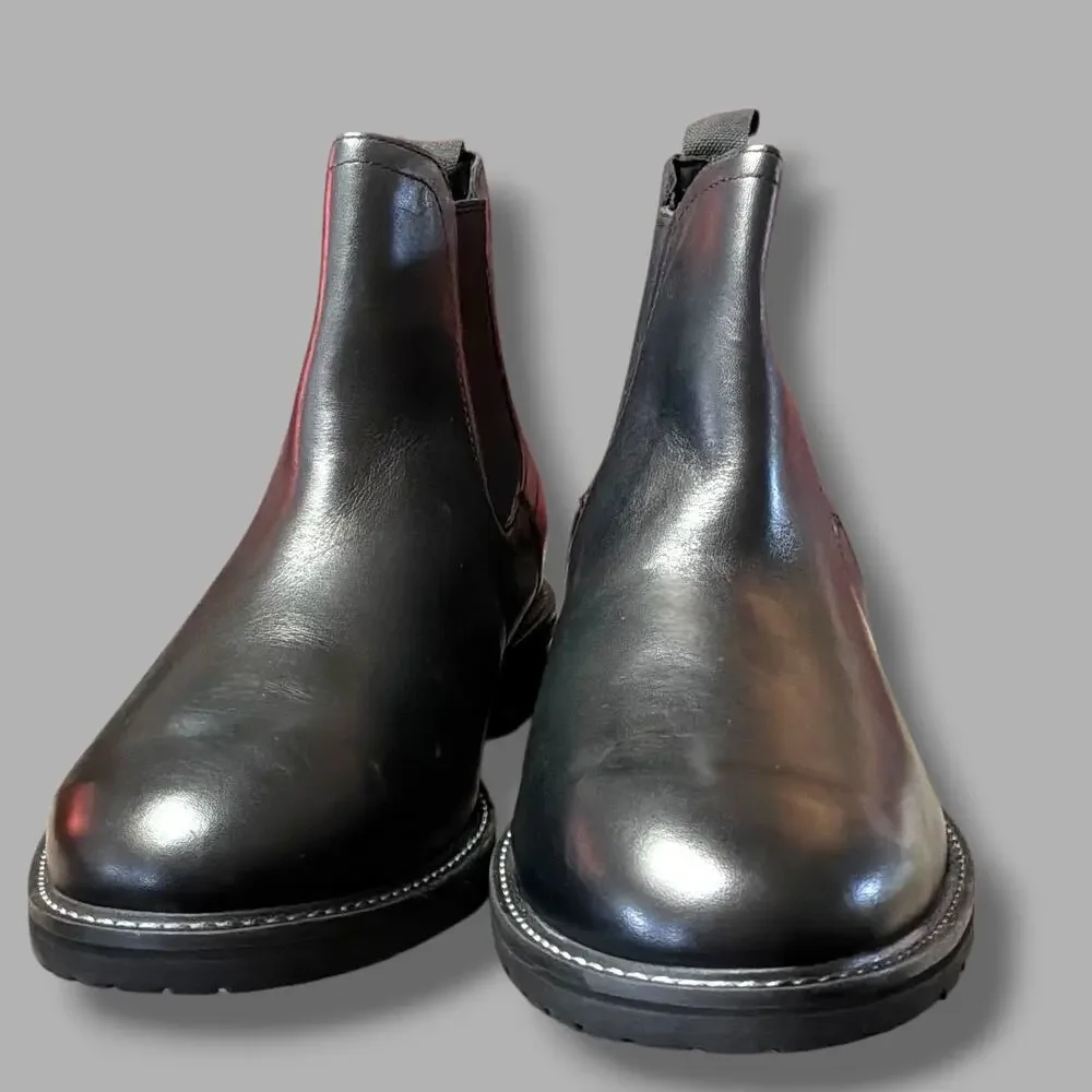 NWOT Men's Size 9.5 WIDE ROCKPORT 